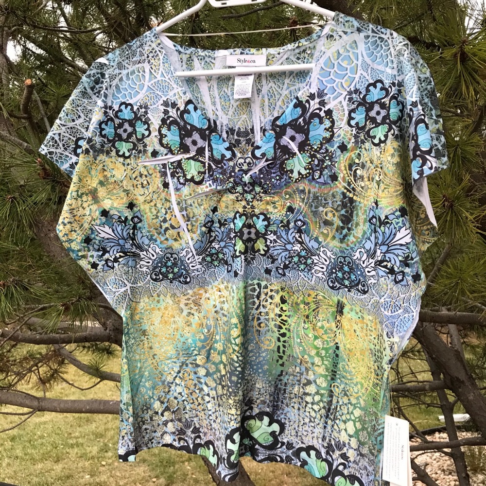 Style & Co Butterfly Sleeve Top ✨3/$35✨